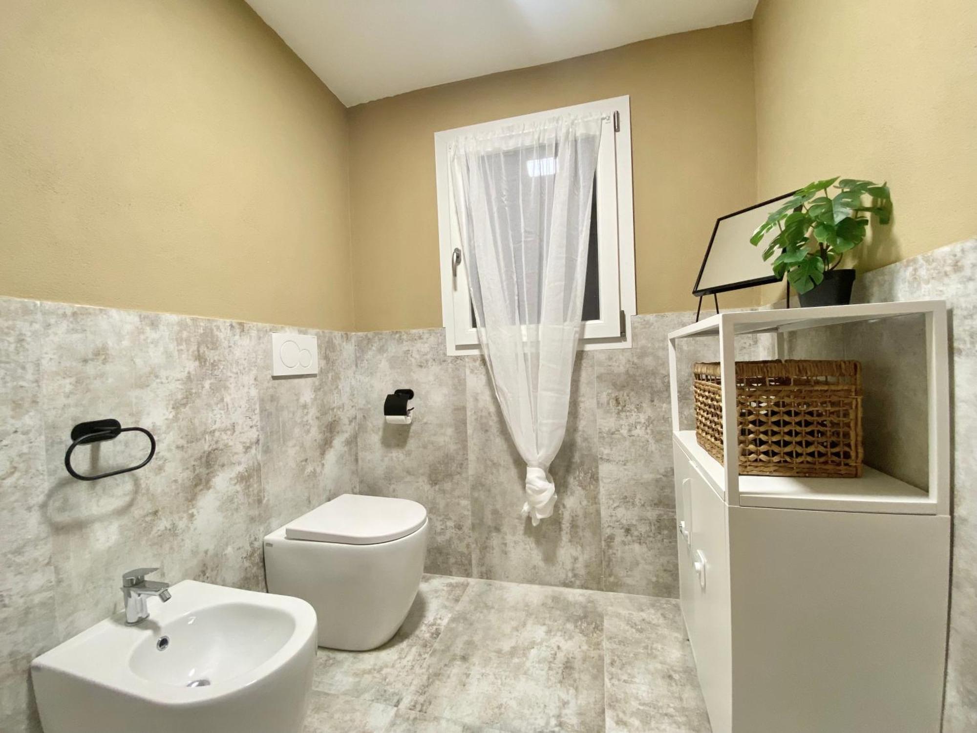 Casaviva - Elegant Retreat In Apartamento Génova